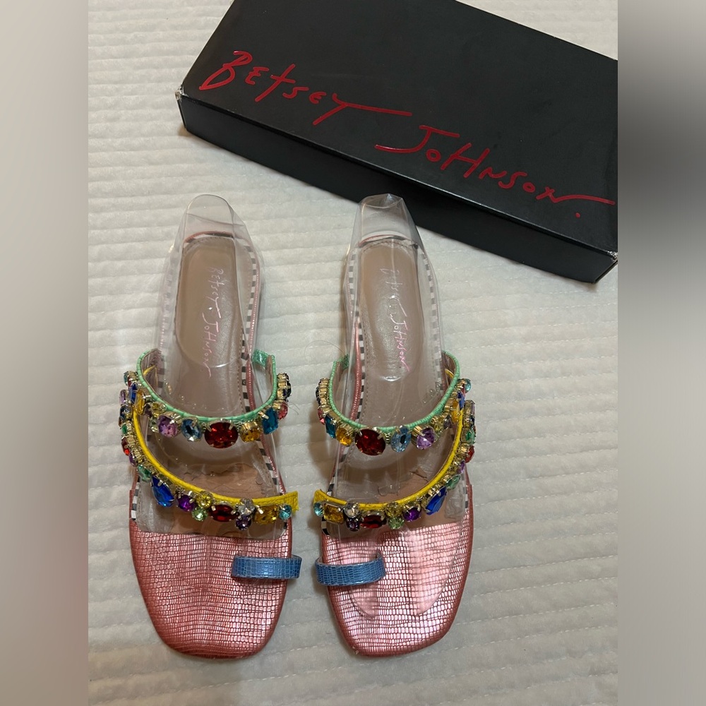 betsey johnson sandals